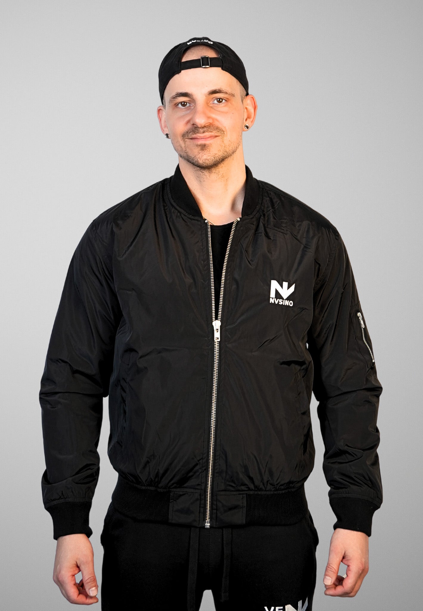 DIE BOMBER NVSINO