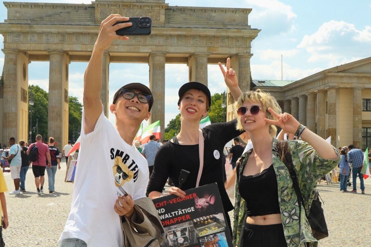 Die Militante Veganerin Selfie